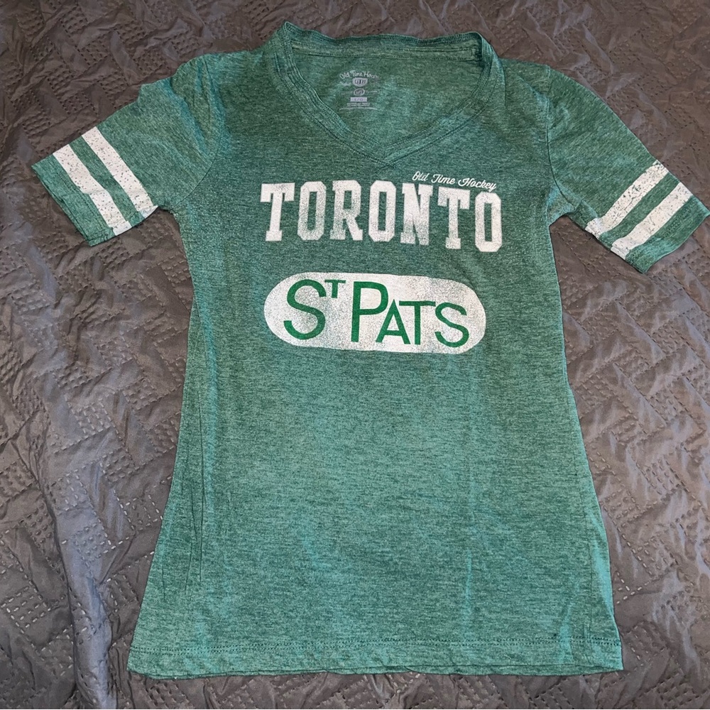 Toronto Maple Leafs St Pats Shirt Size Large